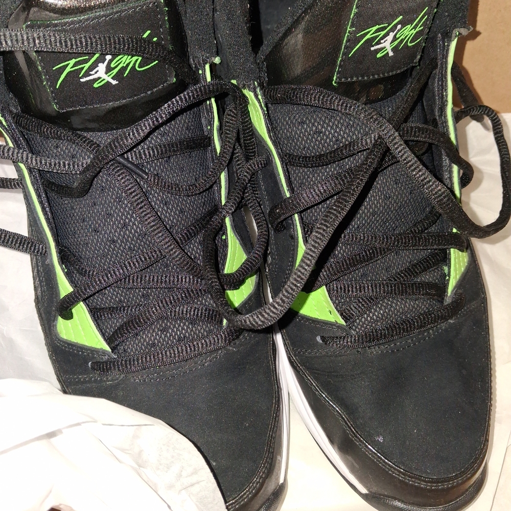 Air Jordan - Picture 4 of 4